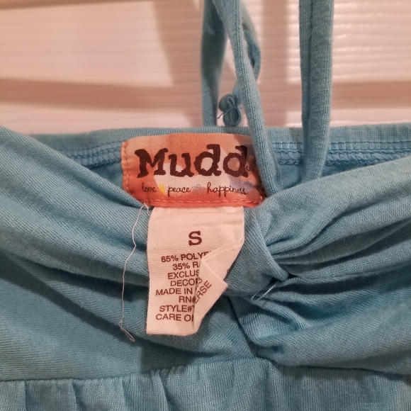 WomanTop - Picture 3 of 3